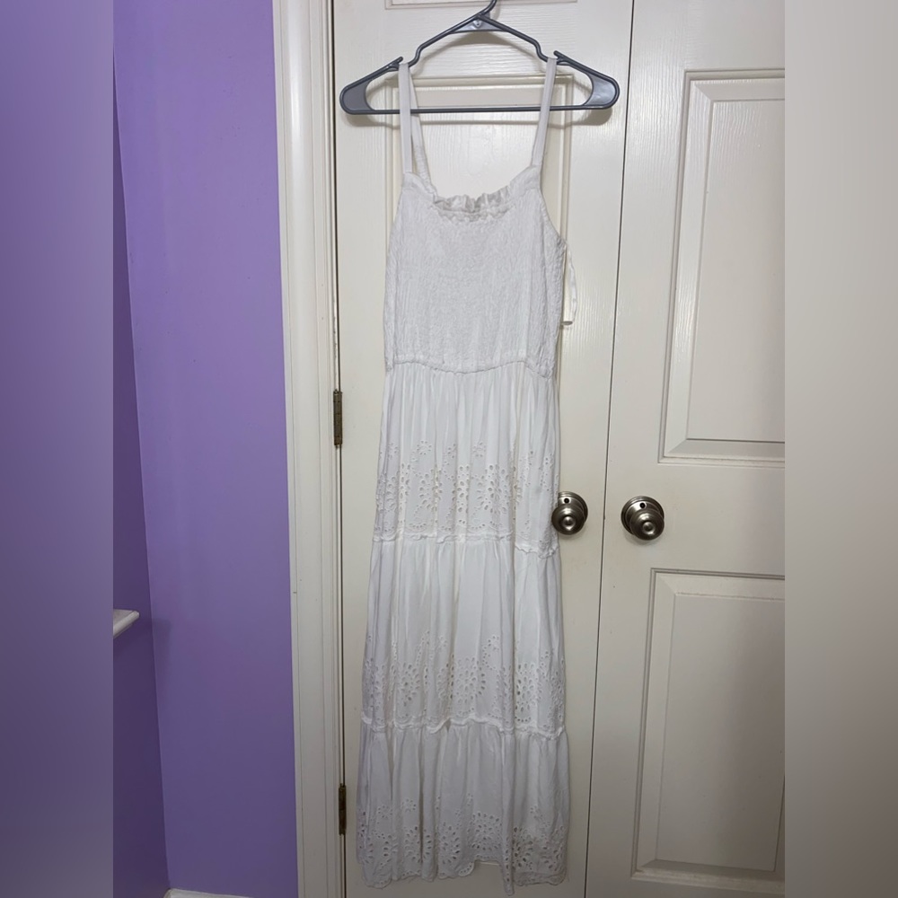 Jessica Simpson White Maxi Dress